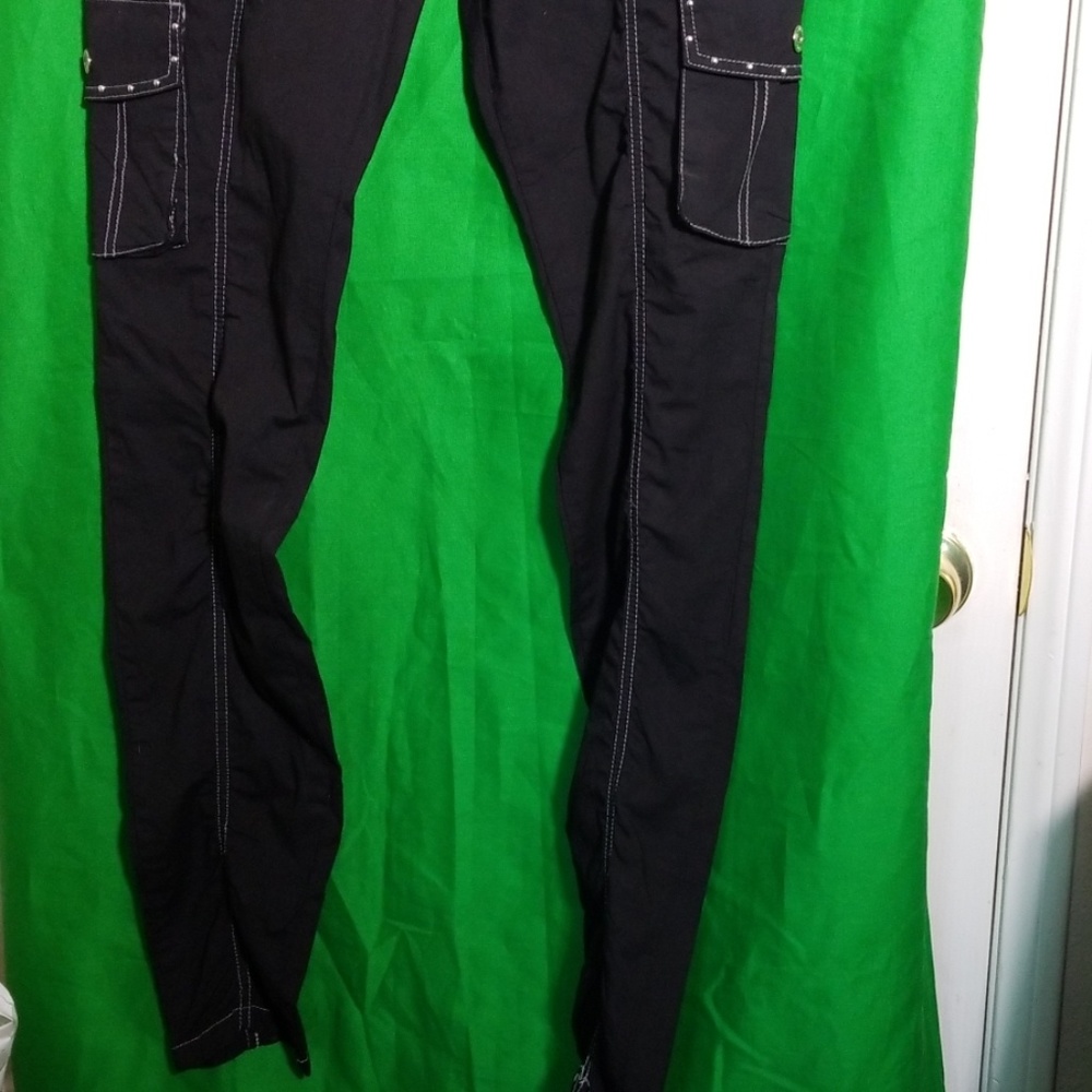 Pants - Picture 2 of 5